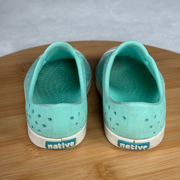 Native Shoes Kids Girl's C7 Aqua Green Slip On‎ Lightweight Casual Sneakers - Picture 9 of 10